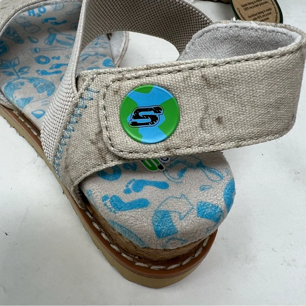 Skechers Desert Kiss Eco Sweetie Kids Sandals Size 11 Beige NWT Comfort